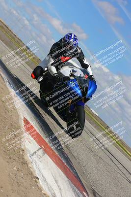 media/Mar-06-2023-TrackDaz (Mon) [[a72f339947]]/B Group/1220pm (Grapevine)/